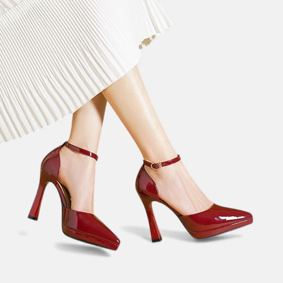 Vivienne™ | Ankle Strap Block Heel Pumps