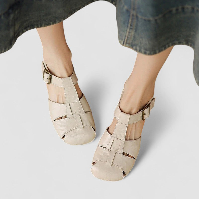 Cassandra™ | Refined Orthopedic Flat