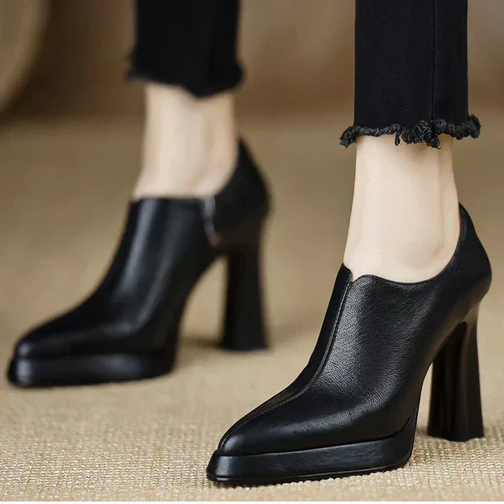 Valentina™ | Structured High Heel Pumps