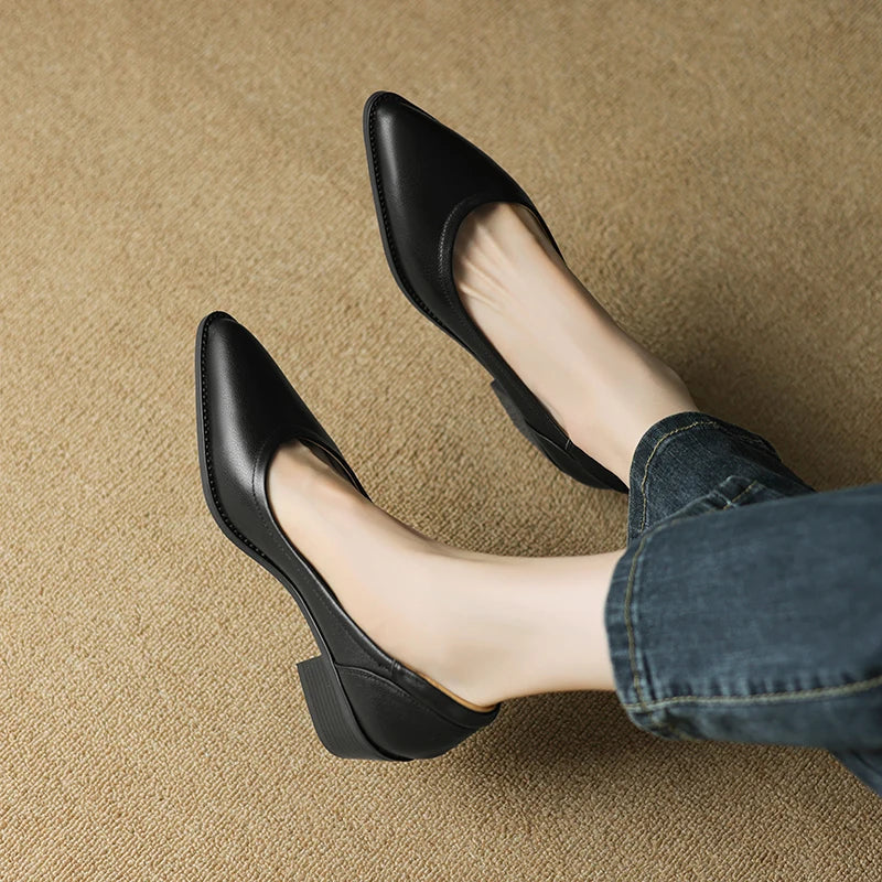 Aurelia™ | Mid Heel Everyday Pumps