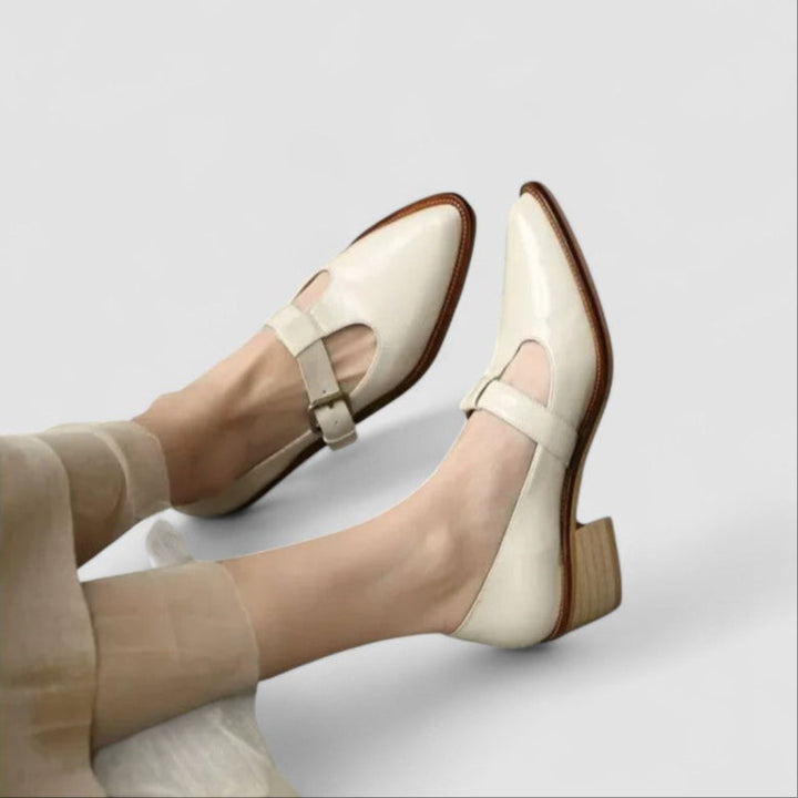 Adelaide™ | Everyday Orthopedic Flat