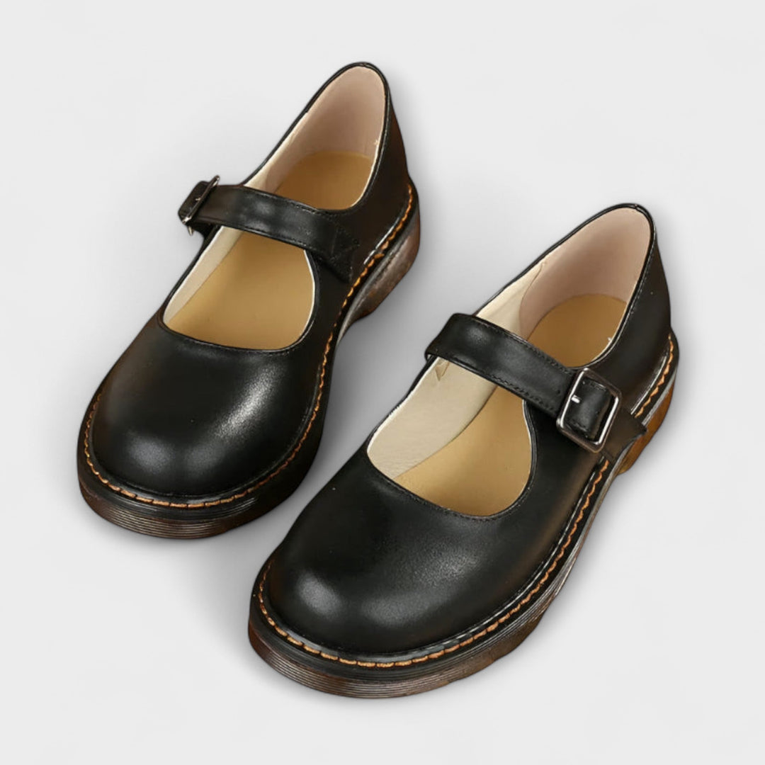 Gwendolyn™ | Artisan Orthopedic Flat