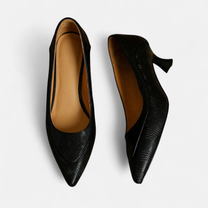 Clarisse™ | Timeless Pumps