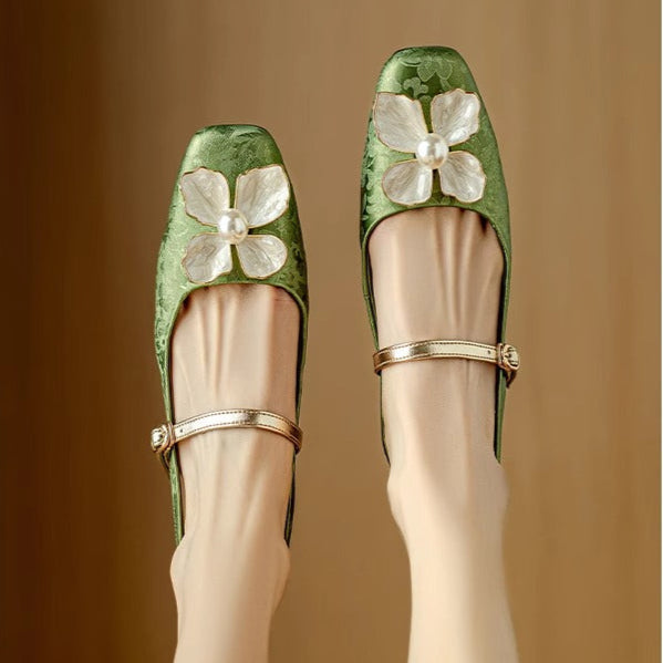 Evangeline™ | Floral Slingback Block Heel Pumps