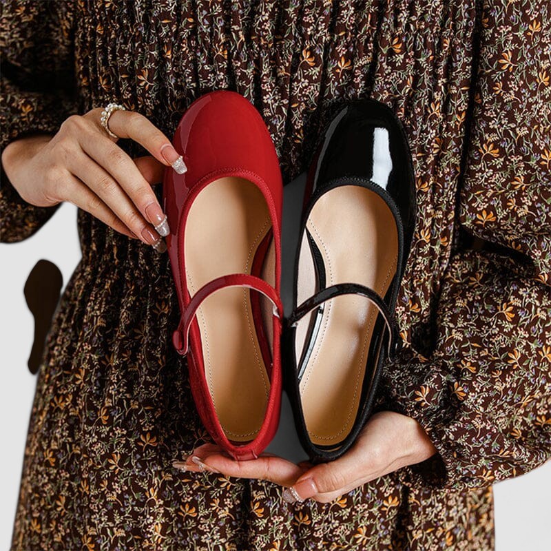 Constance™ | Modern Orthopedic Flat