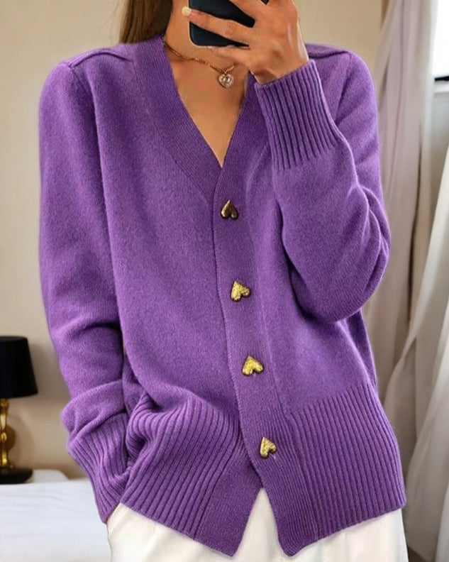 Donna | Elegant Heart Button Cardigan
